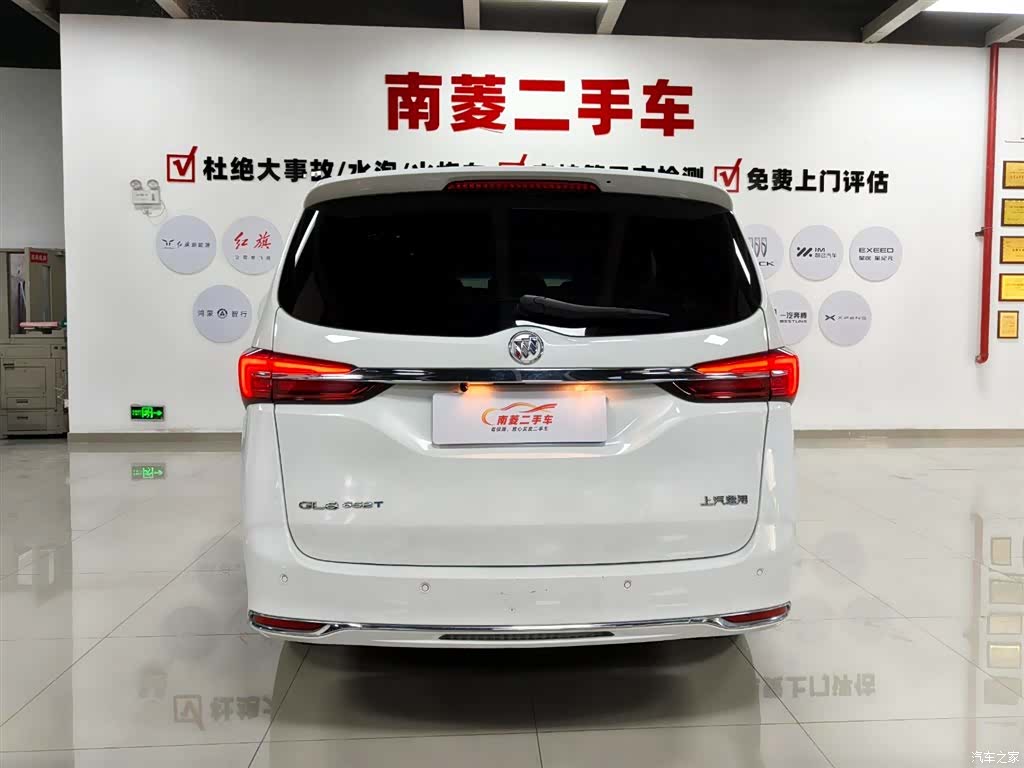 Buick GL8, 2022 все фото