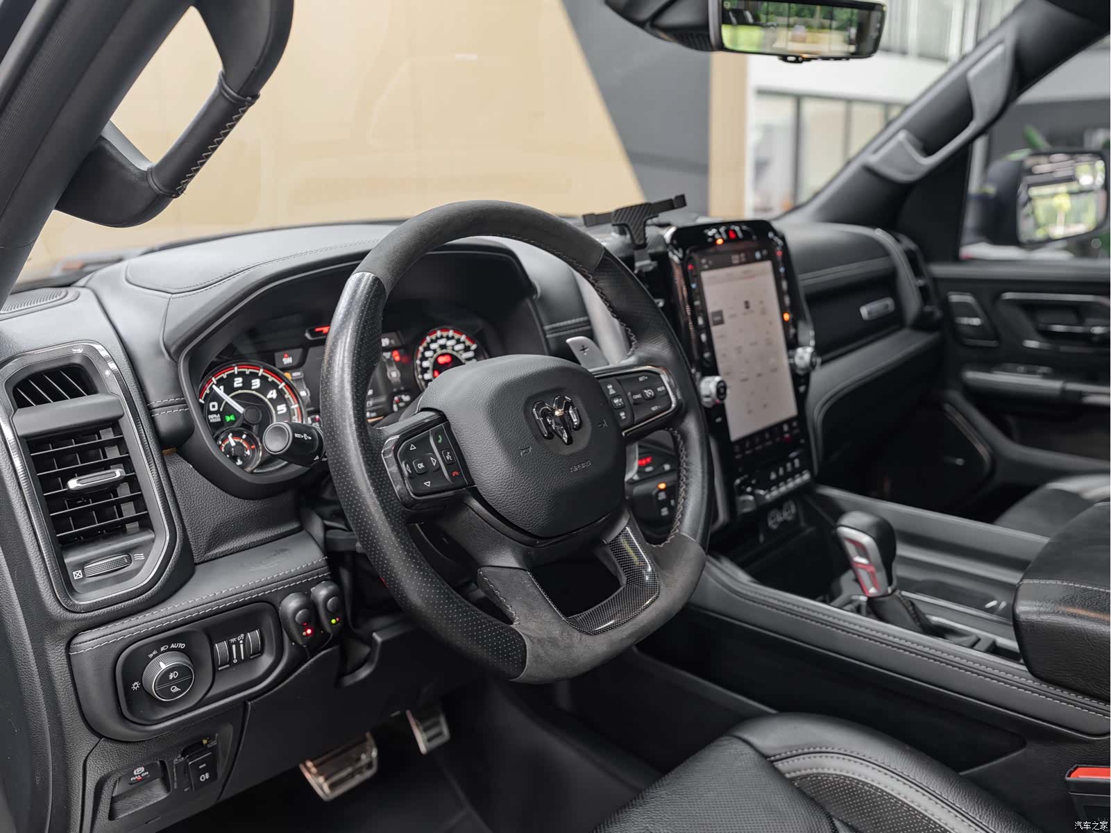 RAM Trucks, 2023 6