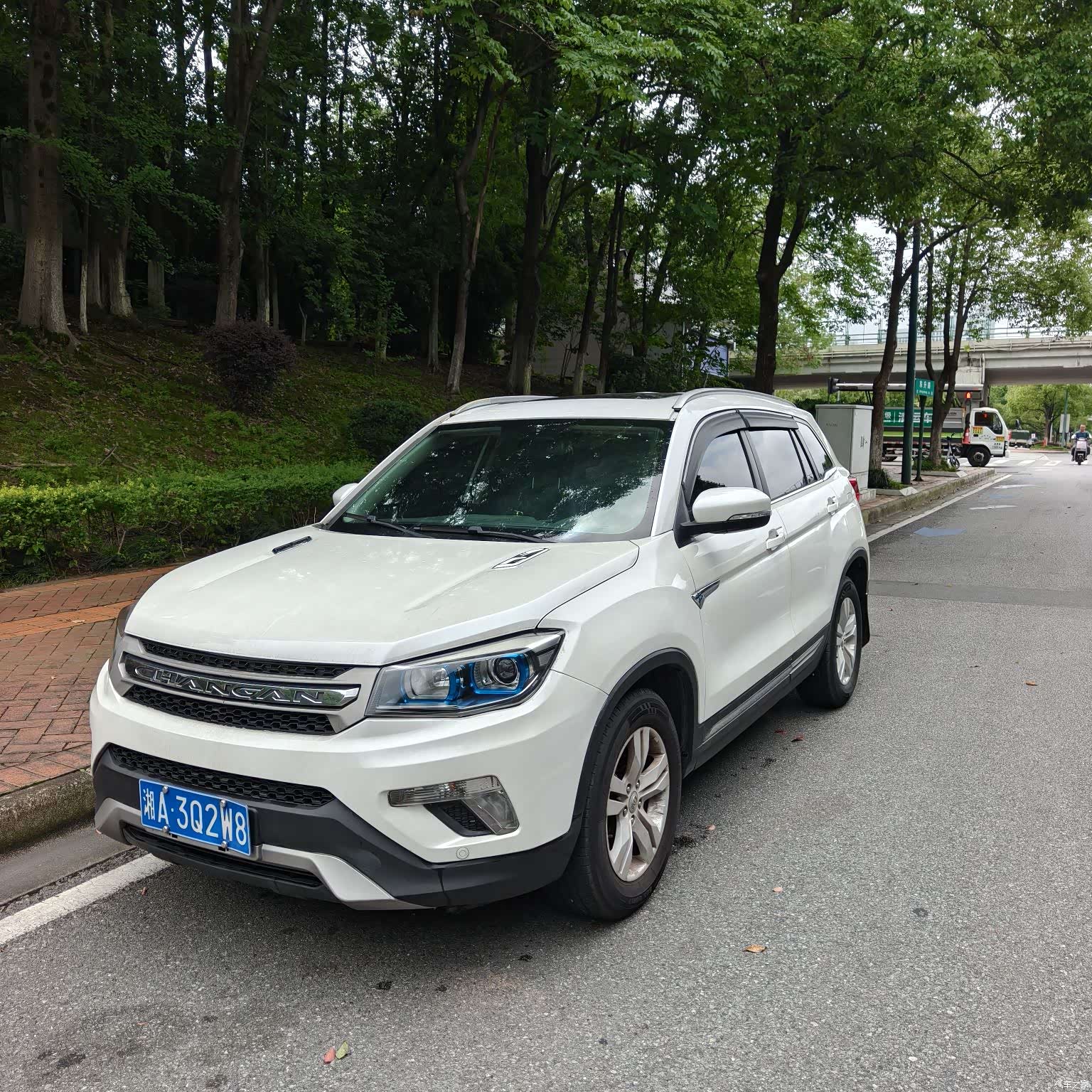 Changan CS75, 2014 1