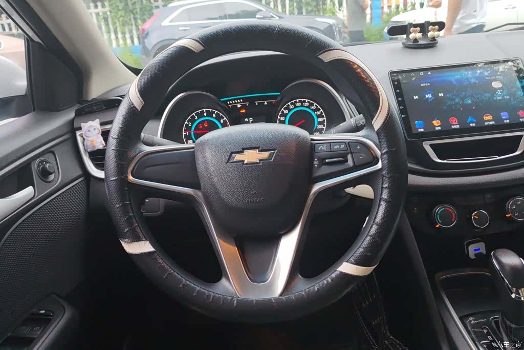 Chevrolet 320, 2018 15