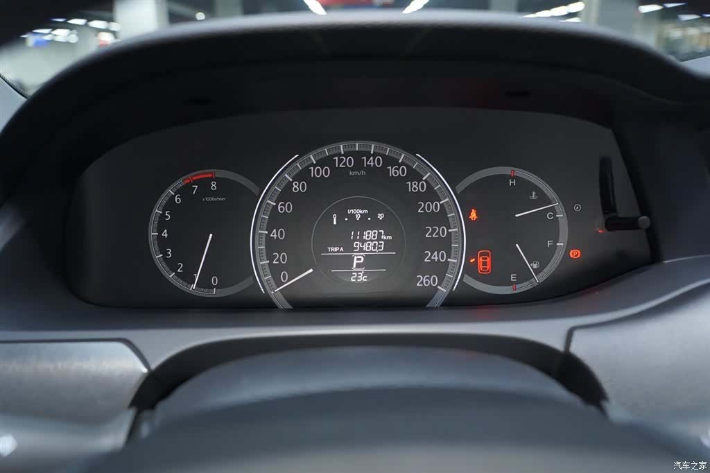 Honda Accord, 2016 9