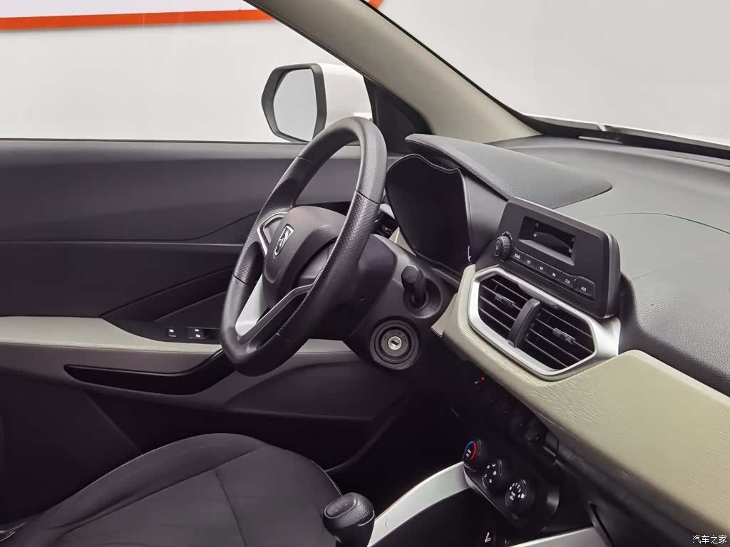 Wuling 510, 2019 22