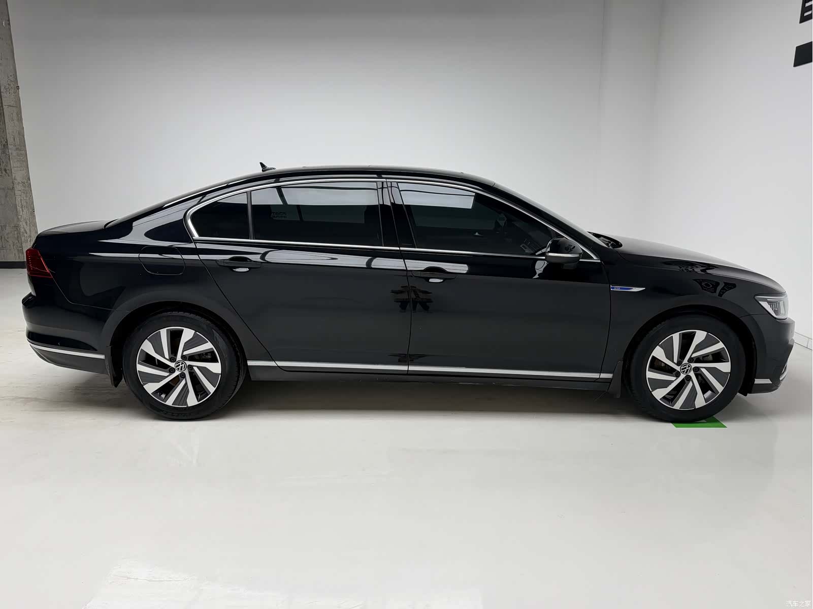 Volkswagen Magotan, 2023 7