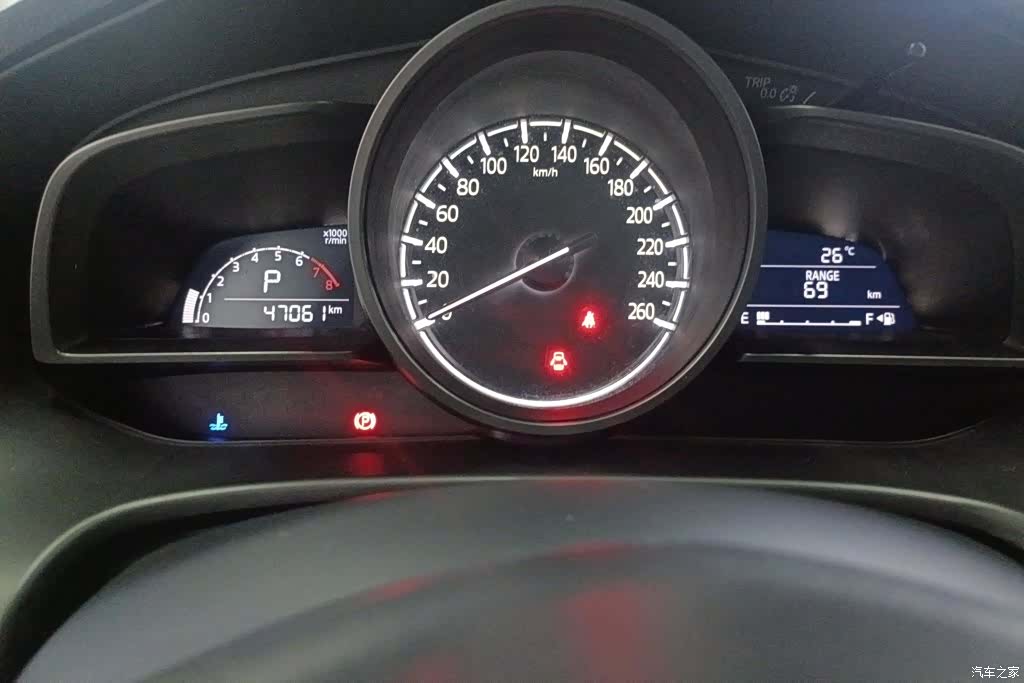 Mazda Mazda3, 2017 14