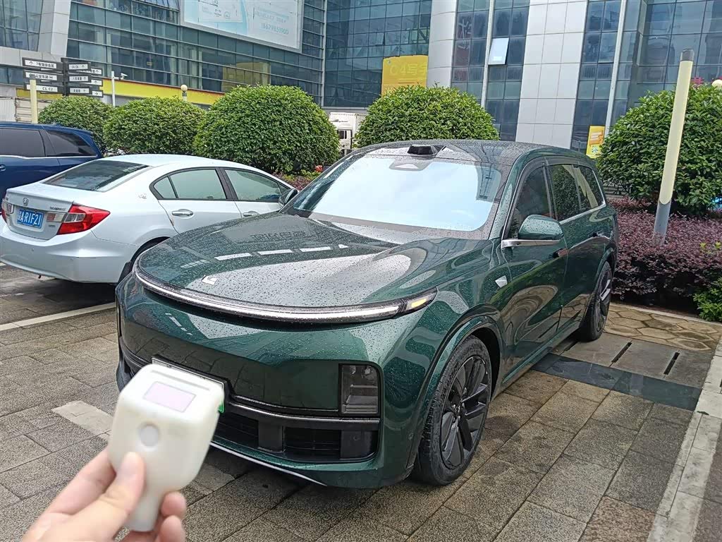 Li Auto L9