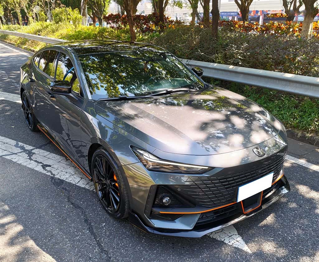 Changan UNI-V, 2022 3