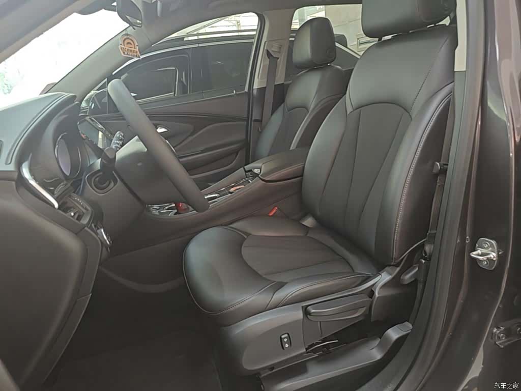 Buick Envision Plus, 2018 15