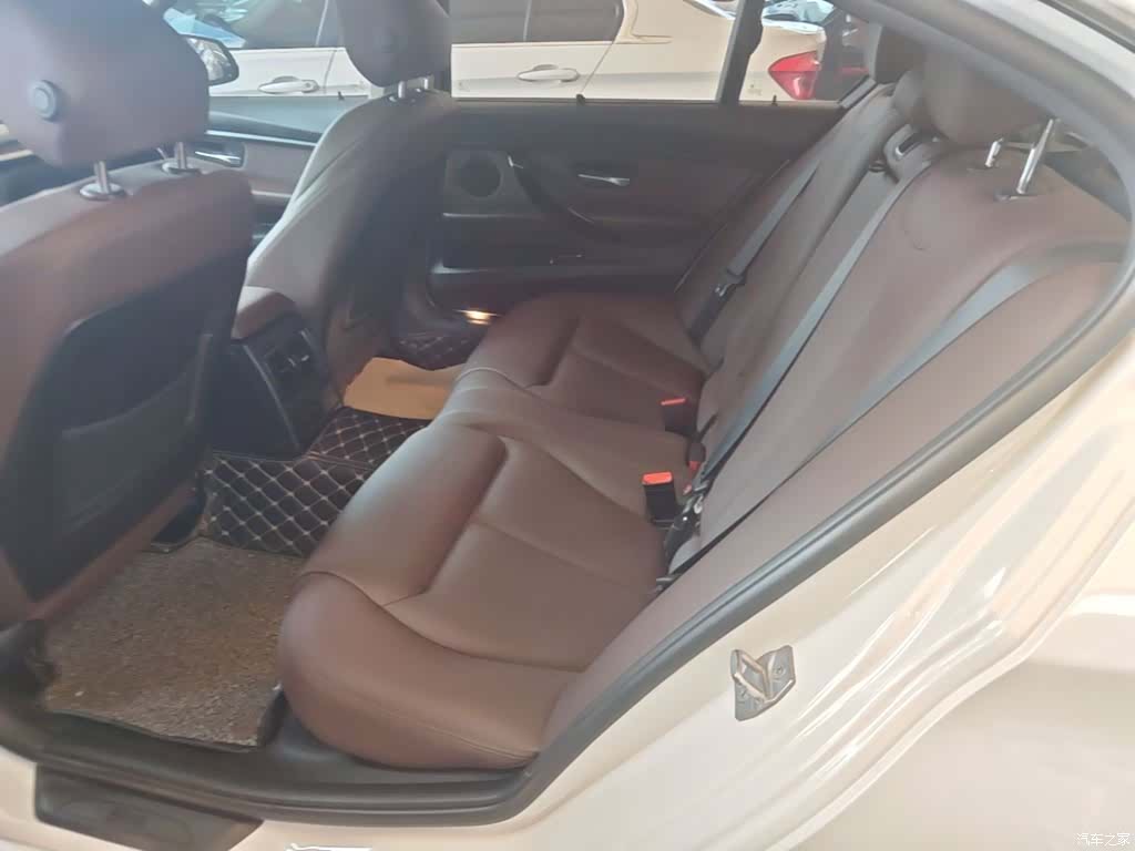 BMW 3 Series, 2018 17