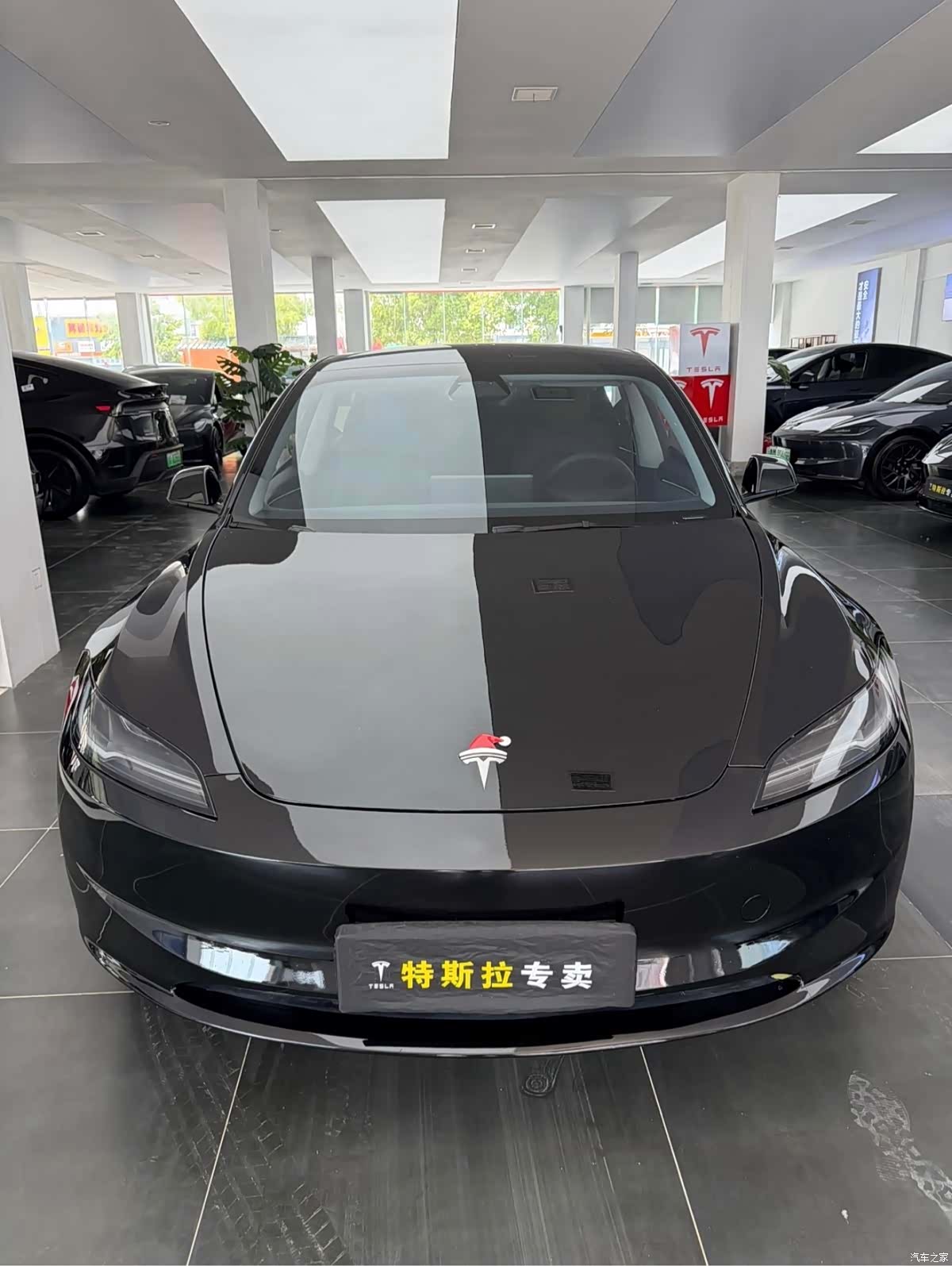 Tesla Model 3, 2025 2