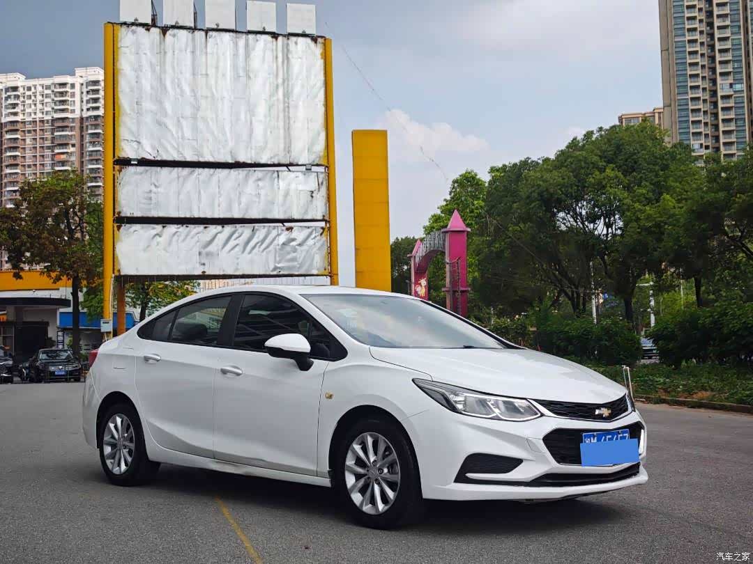 Chevrolet 320, 2017 3