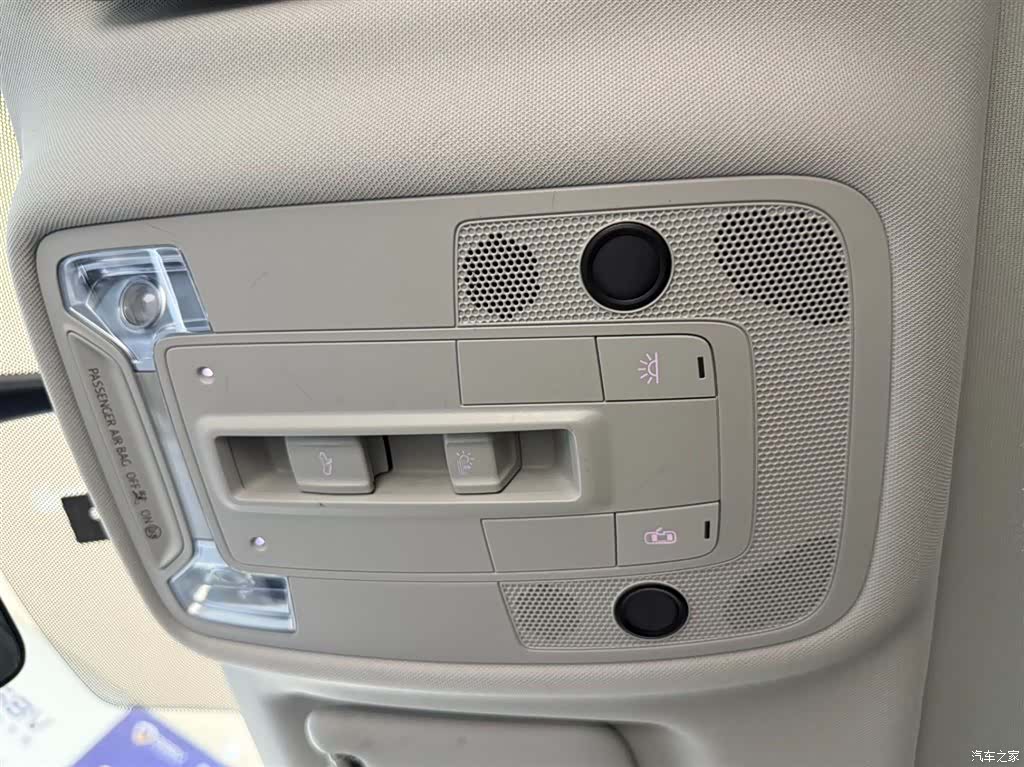 Audi Q3, 2023 14
