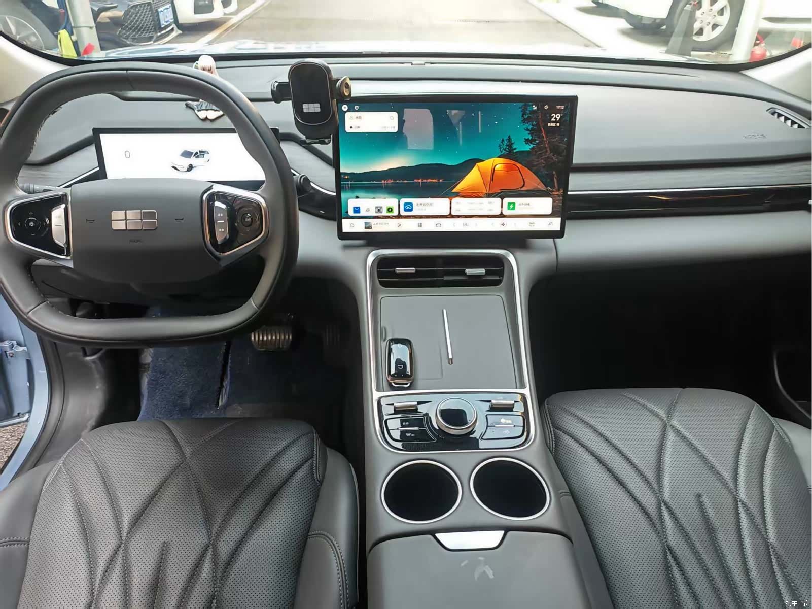 Geely Galaxy L6, 2025 6