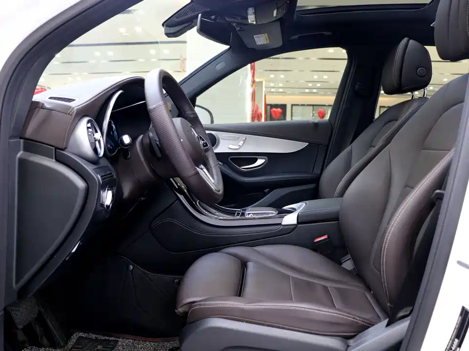 Mercedes-Benz GLC Mercedes-Benz GLC