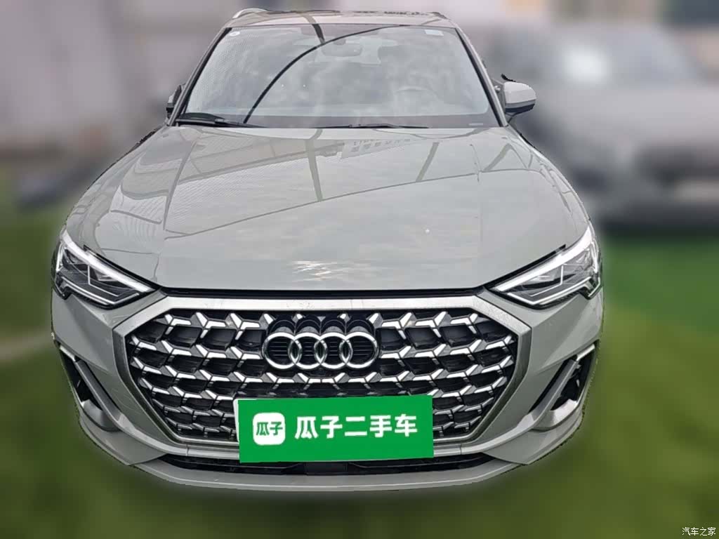 Audi Q3, 2023 все фото