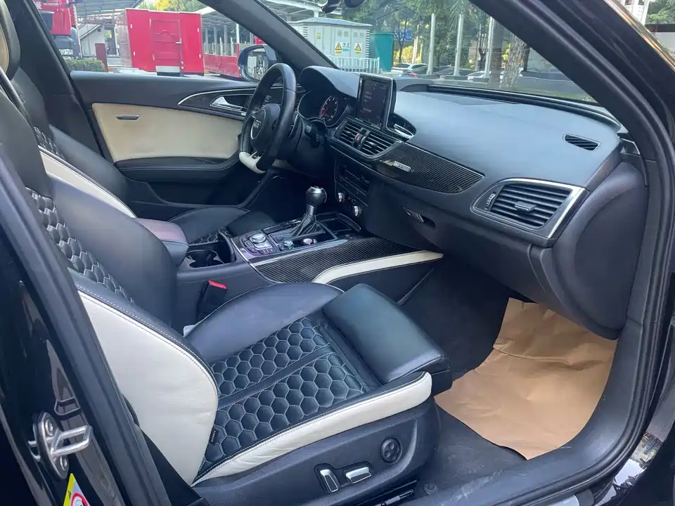 Audi RS 6 Audi RS 6