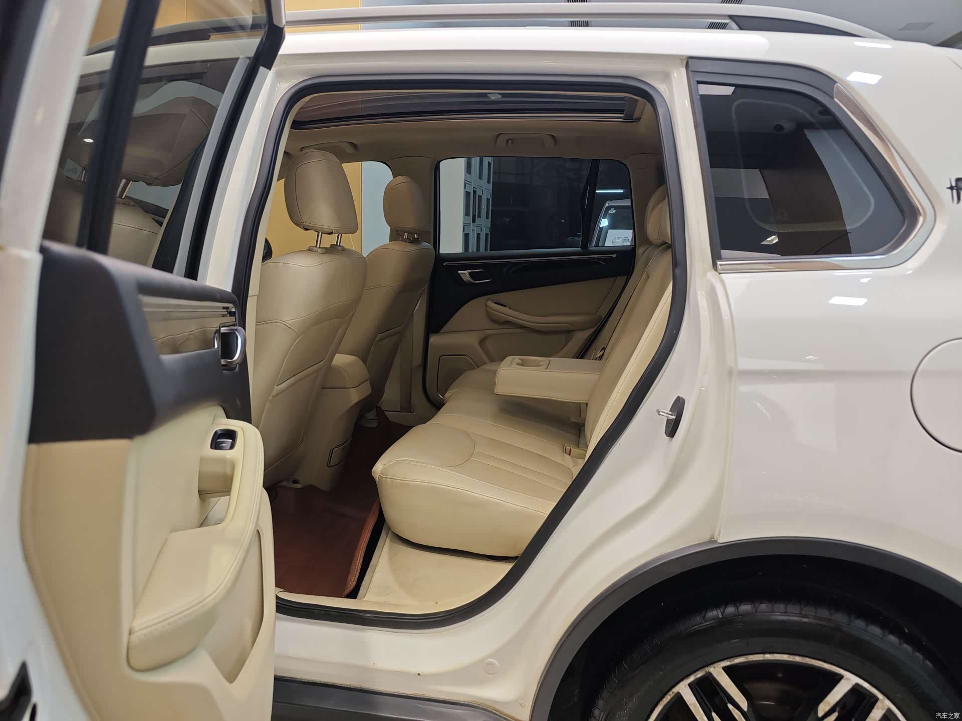 Zotye X5, 2016 21