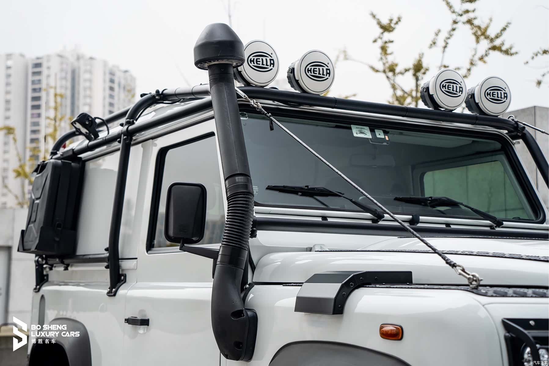 Land Rover Defender, 2015 24