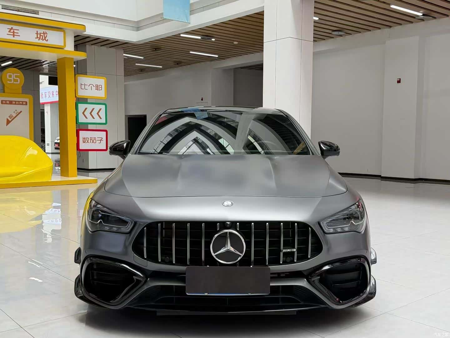 Mercedes-Benz CLA, 2024 2