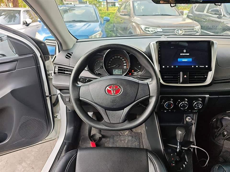Toyota YARiS L Zhixuan