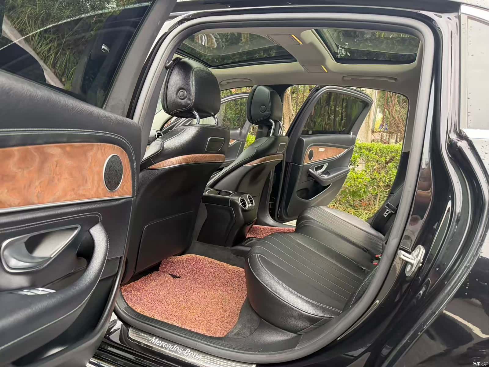 Mercedes-Benz E-Class, 2016 9