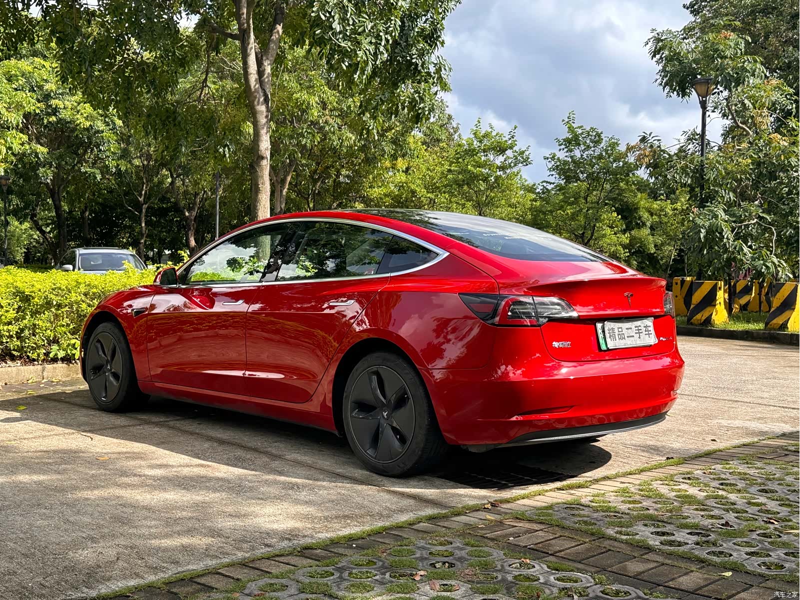 Tesla Model 3, 2020 6