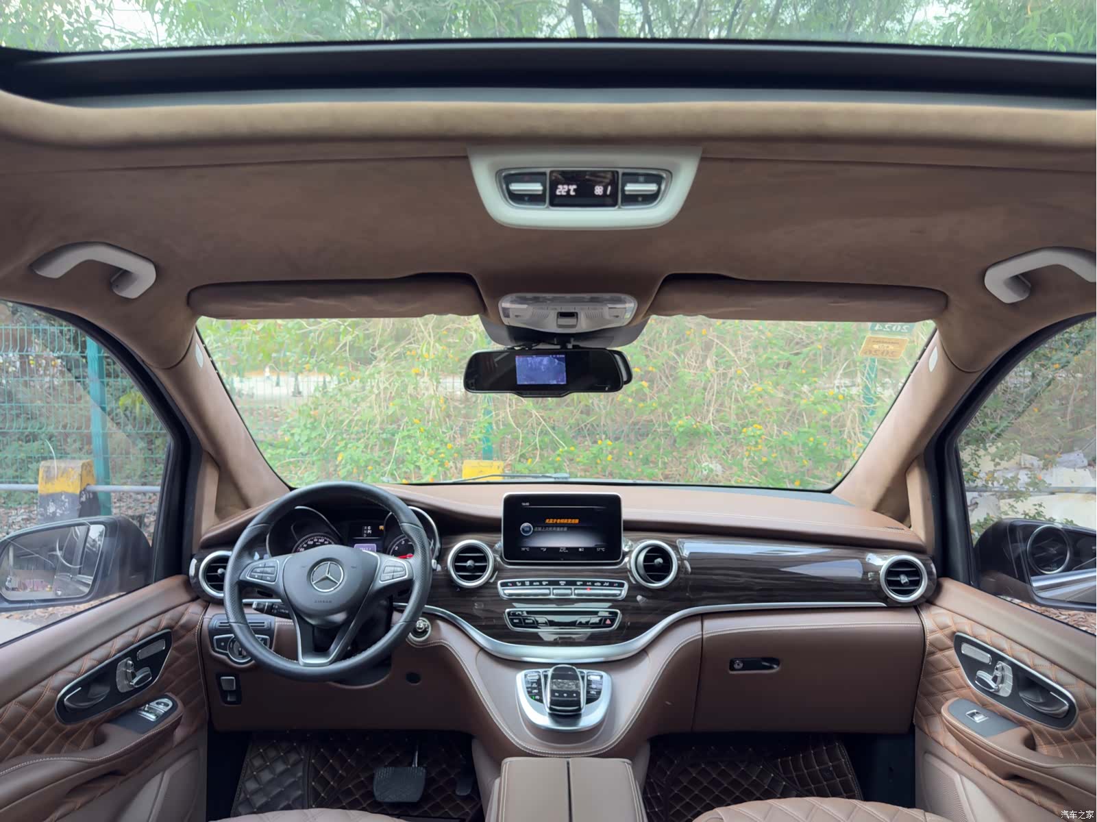 Mercedes-Benz V-Class, 2018 8