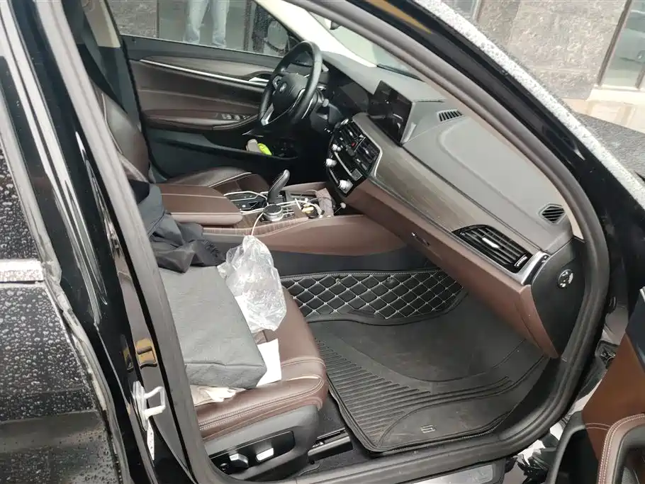 BMW 5 series BMW 5 series