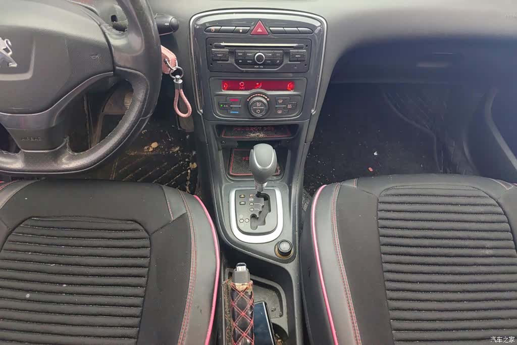 Peugeot 308, 2013 16