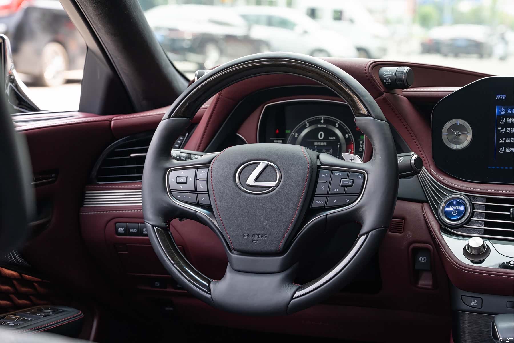 Lexus LS, 2021 14