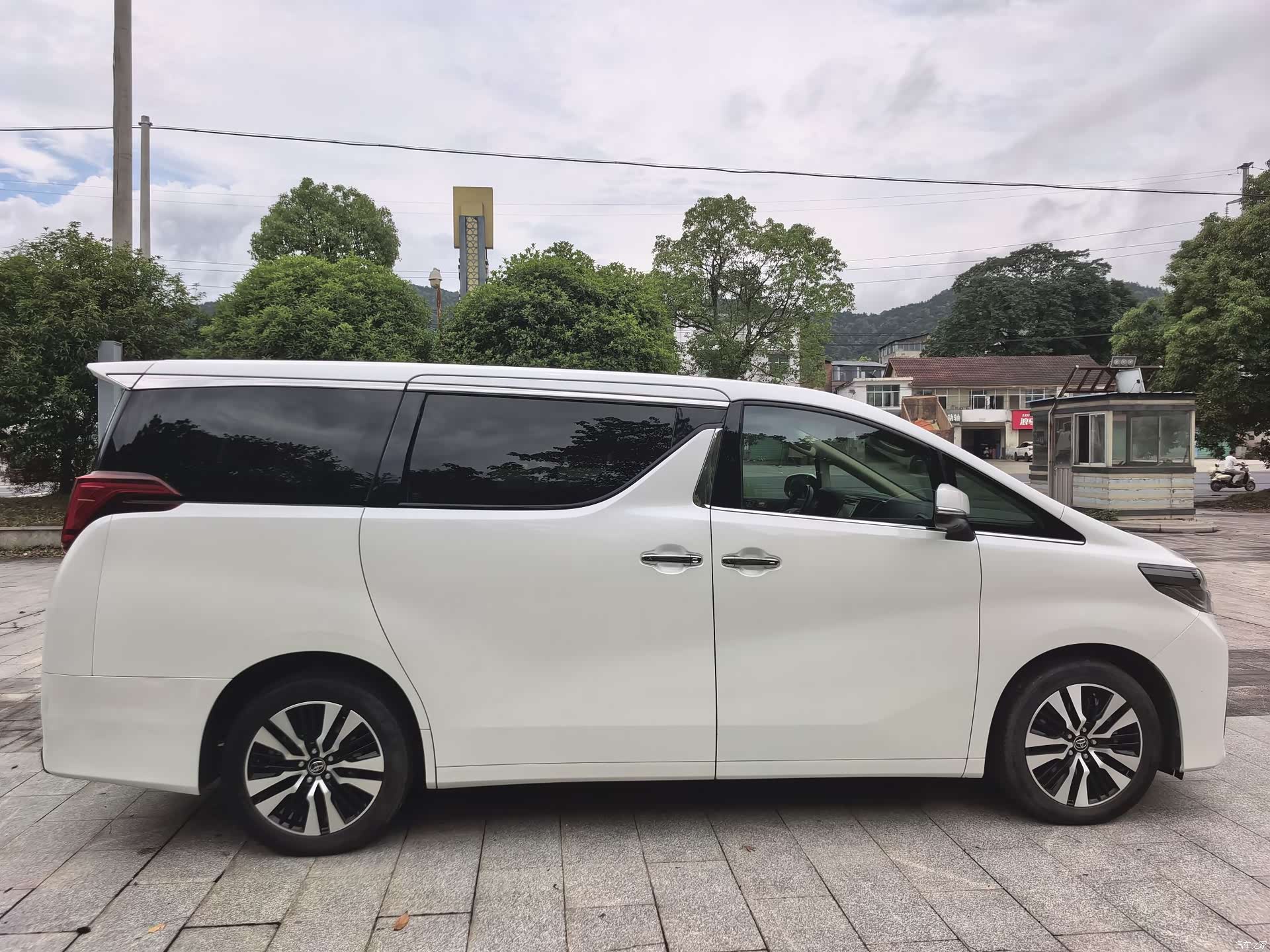 Toyota Alphard, 2018 7