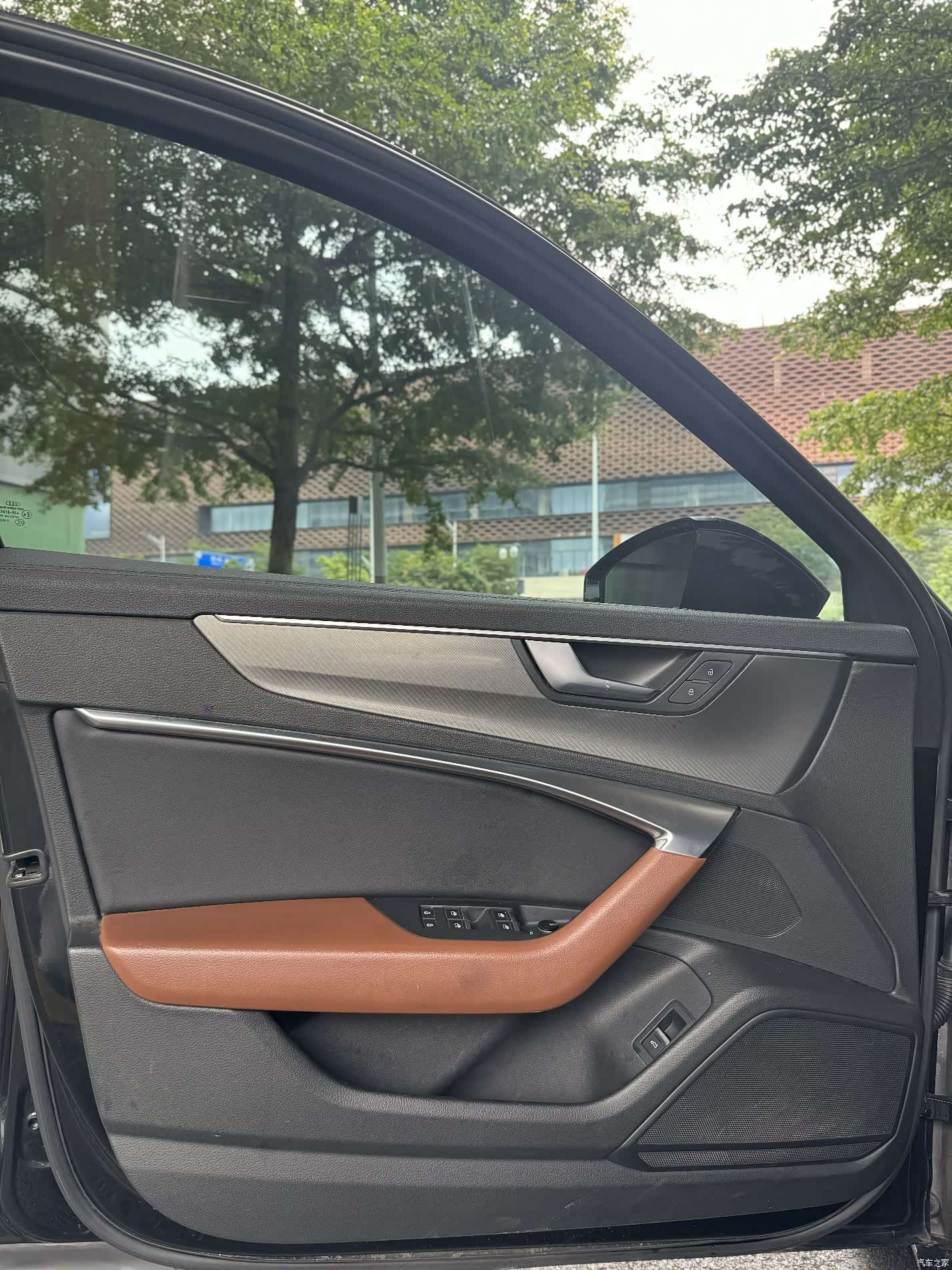 Audi A6L, 2020 9