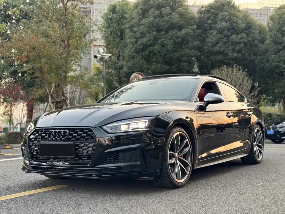 Audi S5