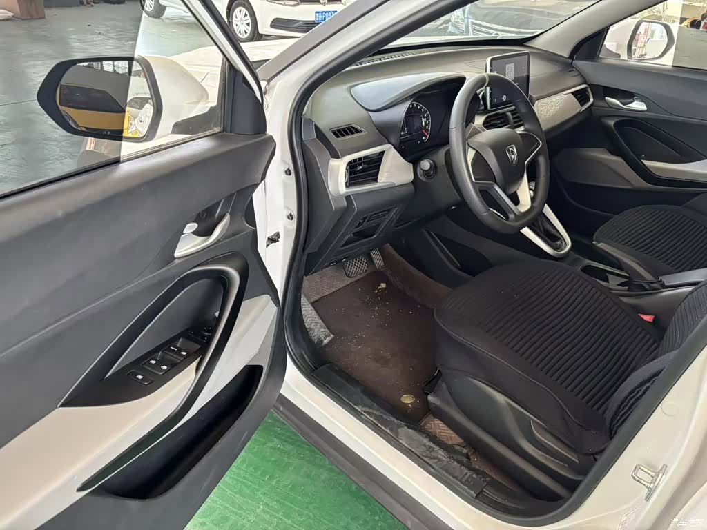 Wuling 510, 2021 16