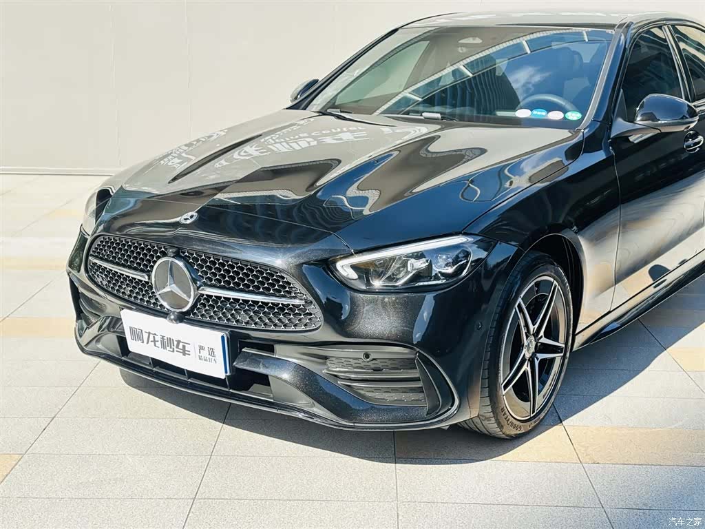 Mercedes-Benz C-Class, 2023 16