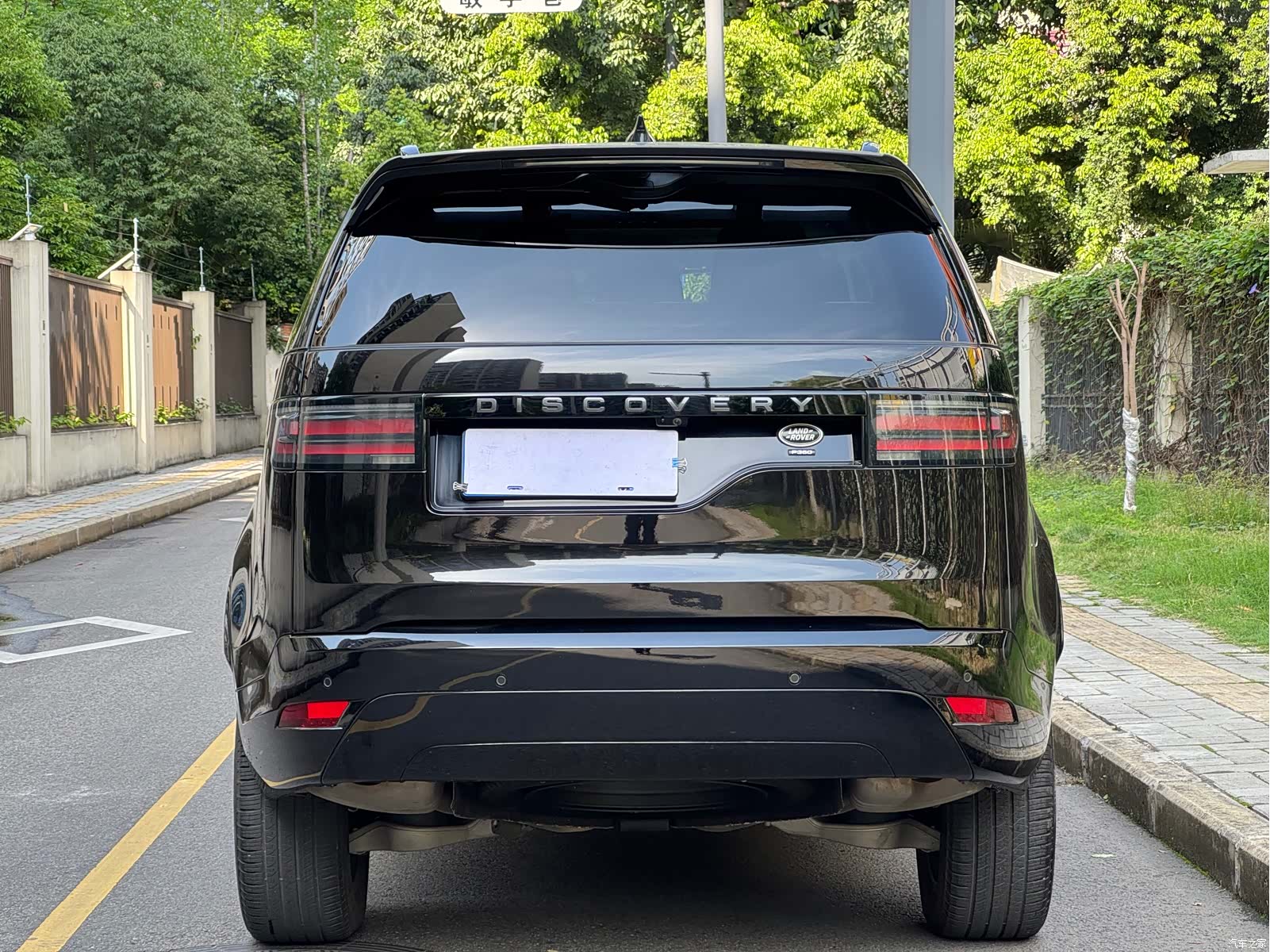 Land Rover Discovery, 2023 10