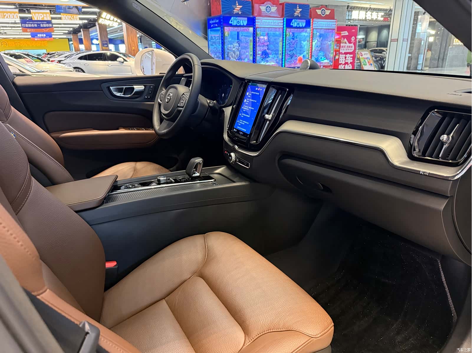 Volvo XC60, 2024 12