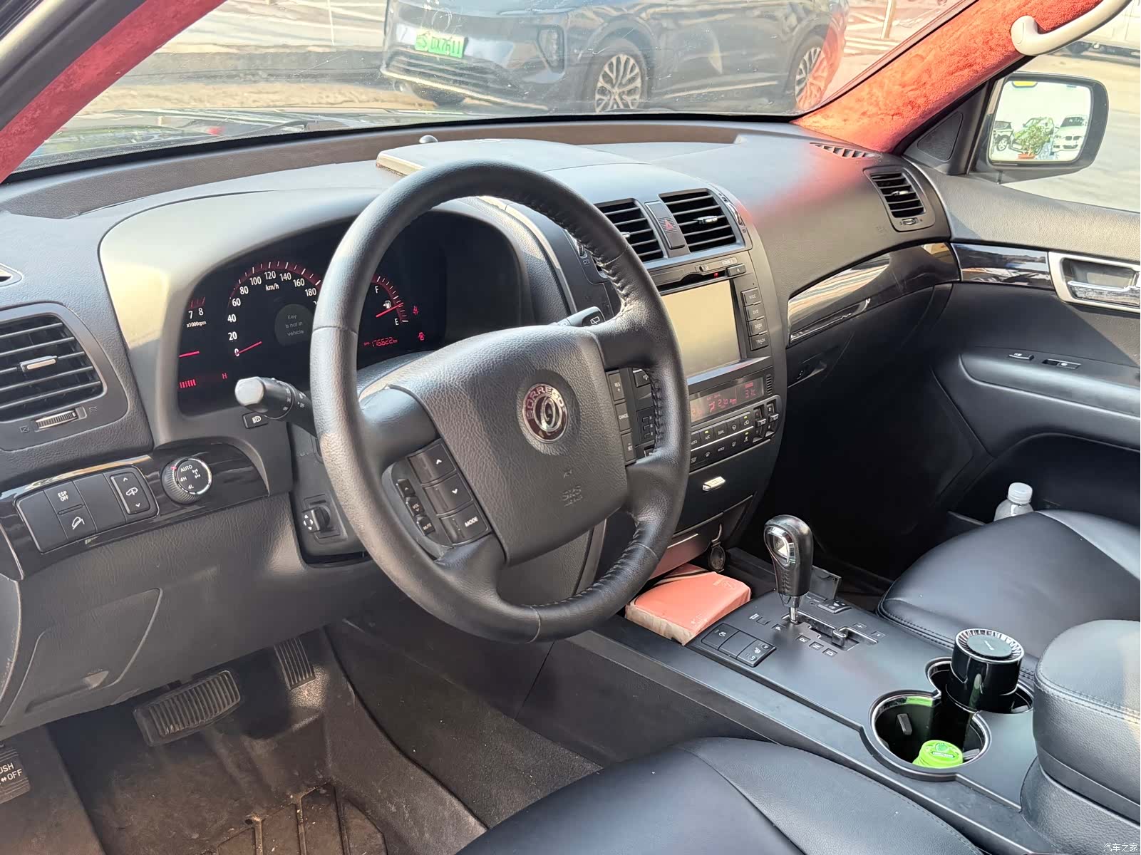 Kia IV, 2011 4