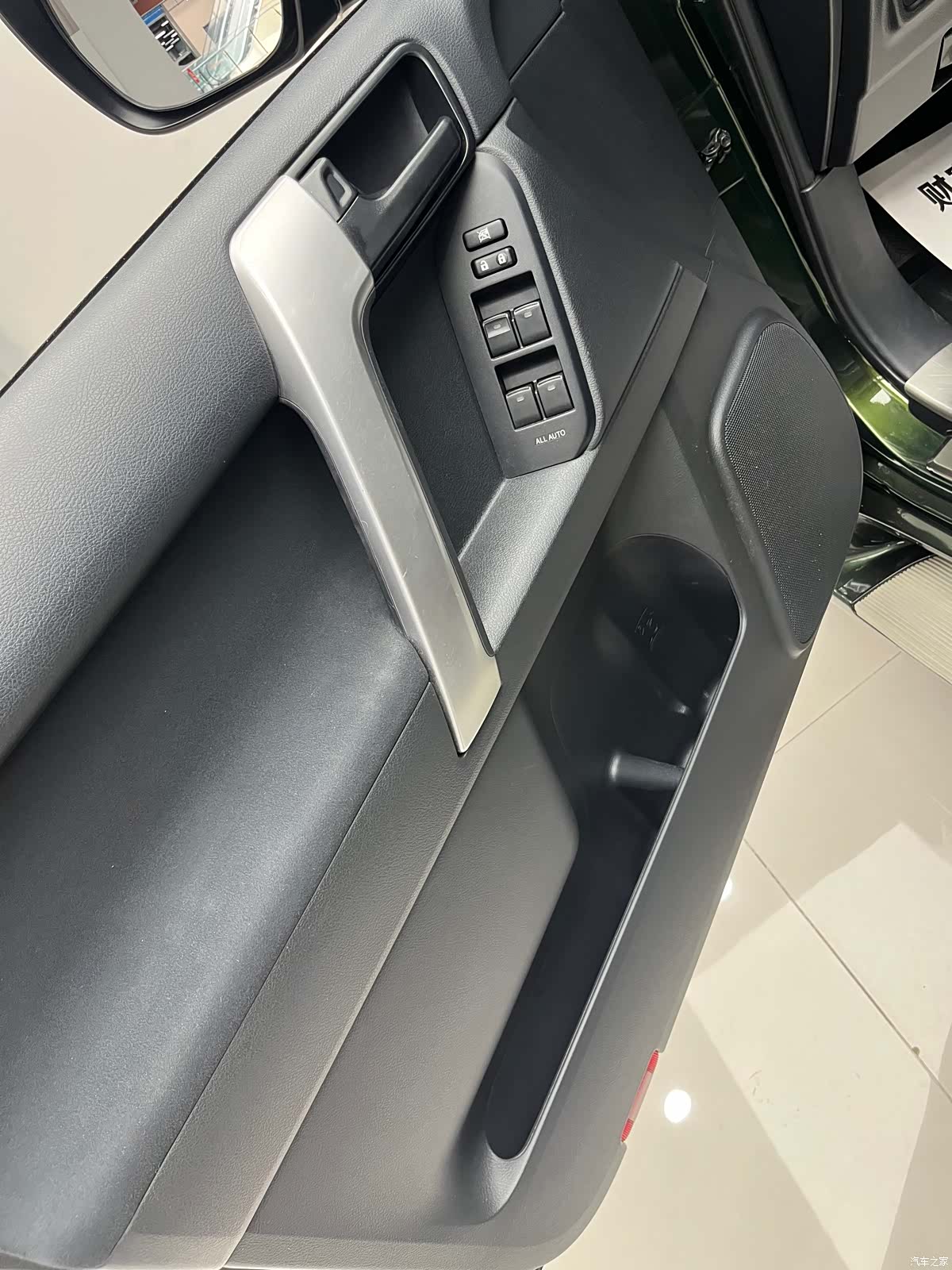 Toyota Prado, 2017 16