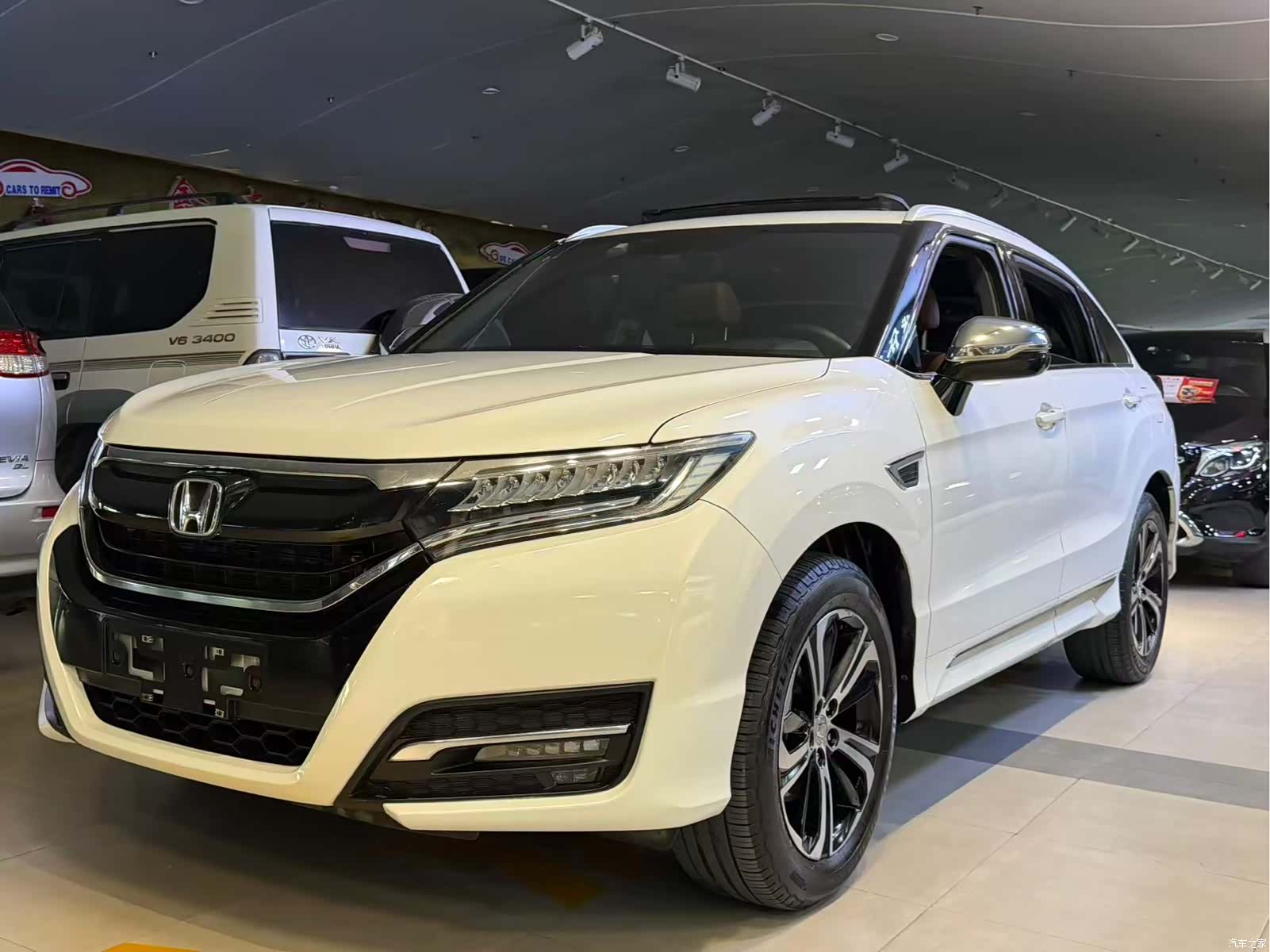 Honda UR-V