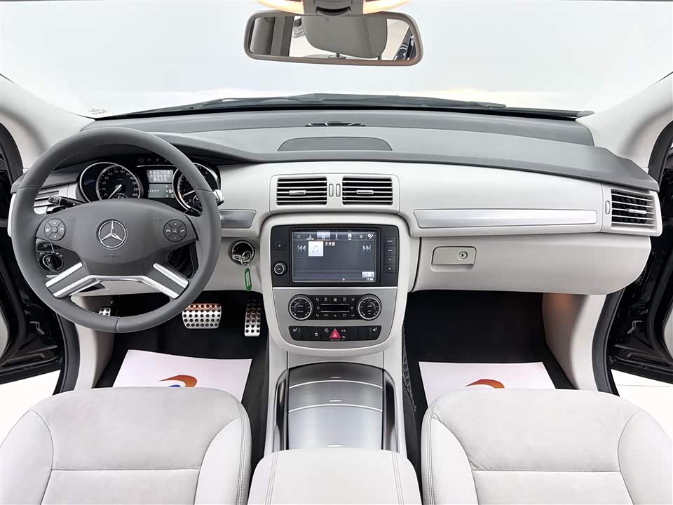 Mercedes-Benz R-class
