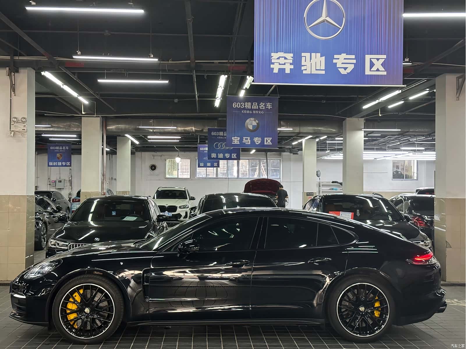 Porsche Panamera, 2022 3