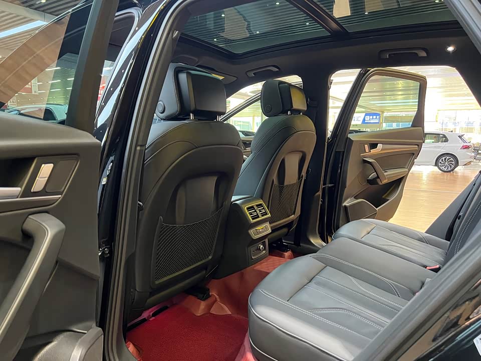 Audi Q5L Audi Q5L