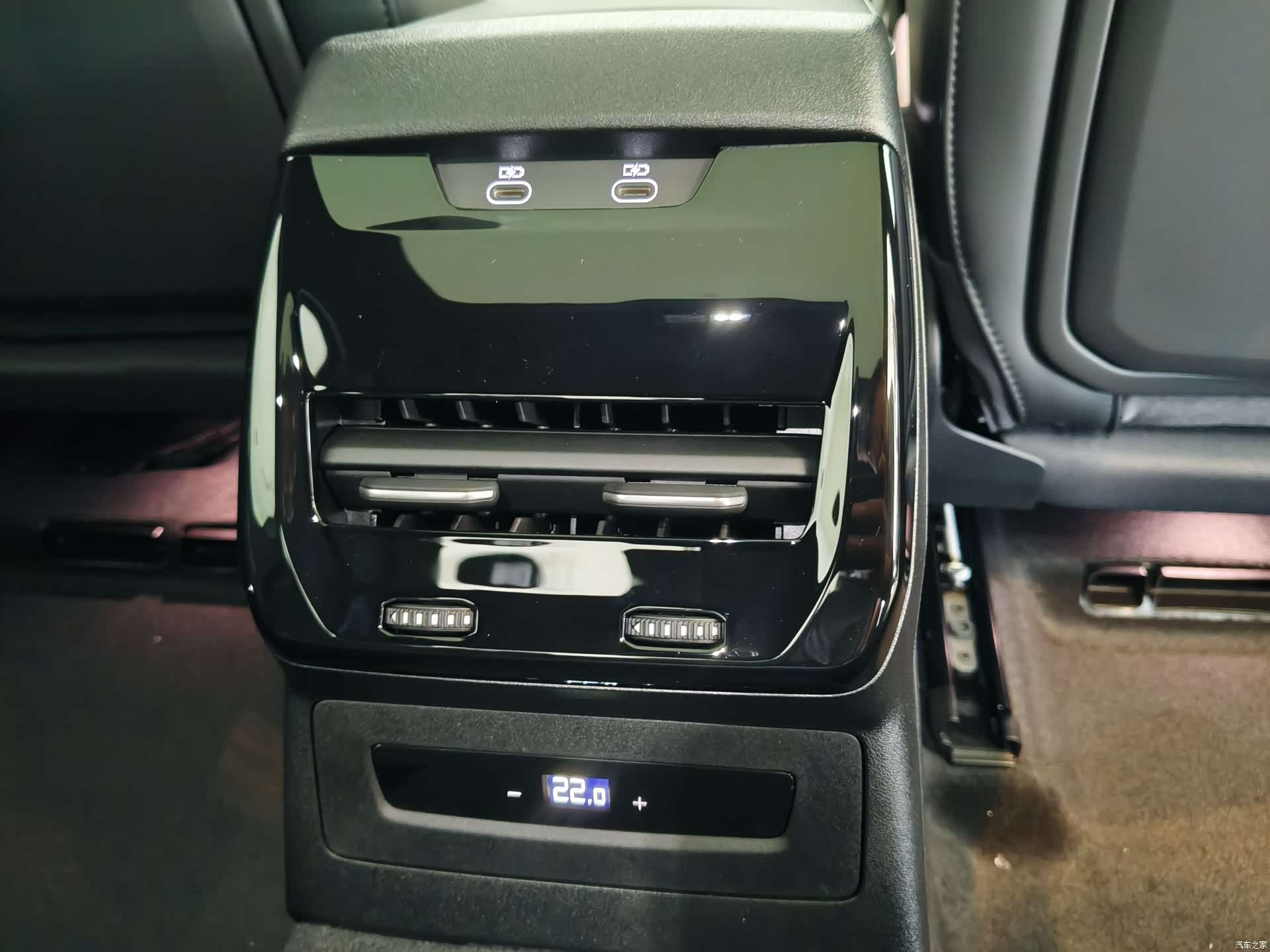 Audi A5, 1900 16