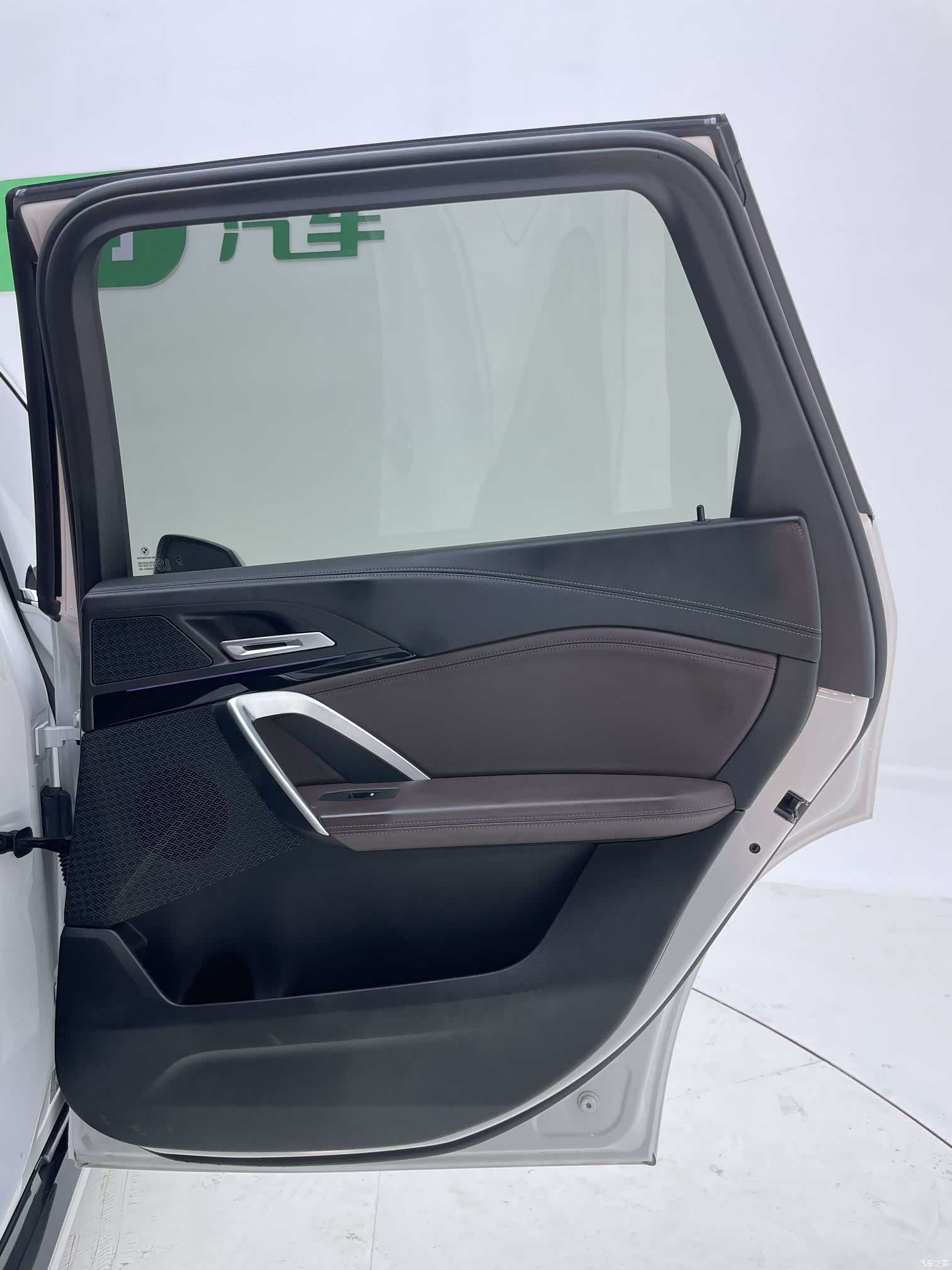 BMW X1, 2023 27