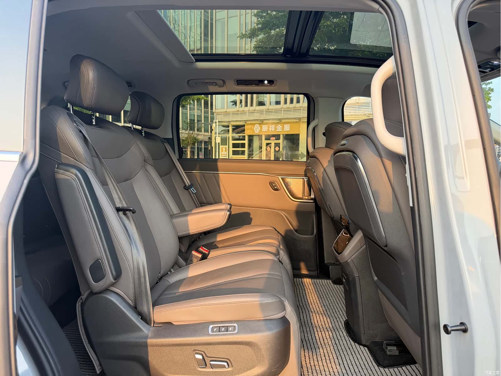 Maxus G70, 2023 10