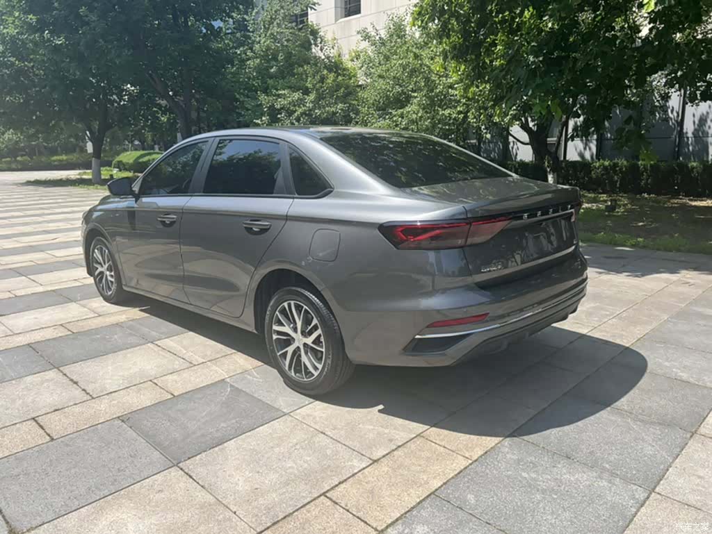 Geely Emgrand, 2024 6