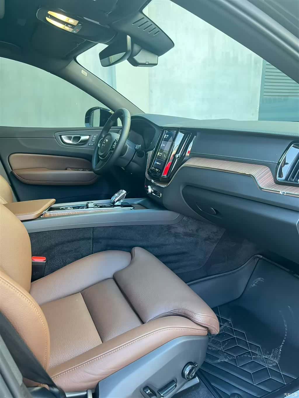 Volvo XC60, 2024 13