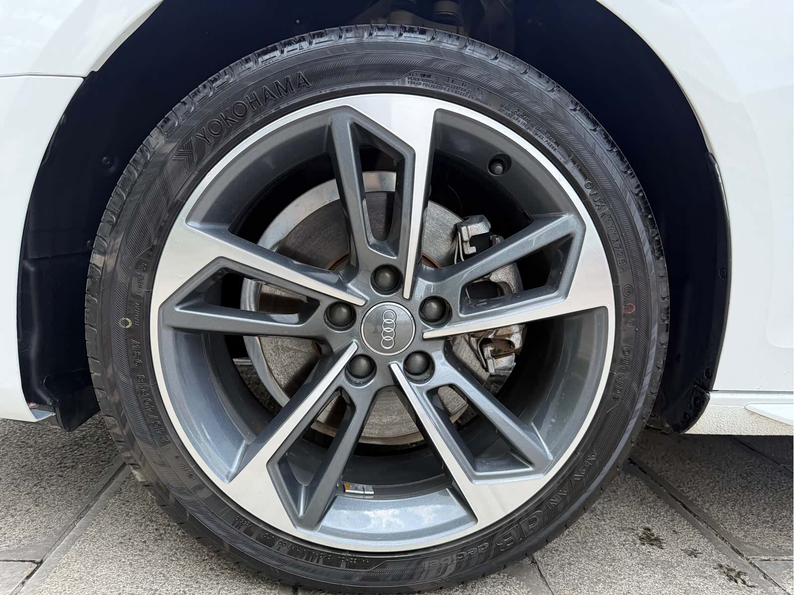 Audi A4L, 2020 14