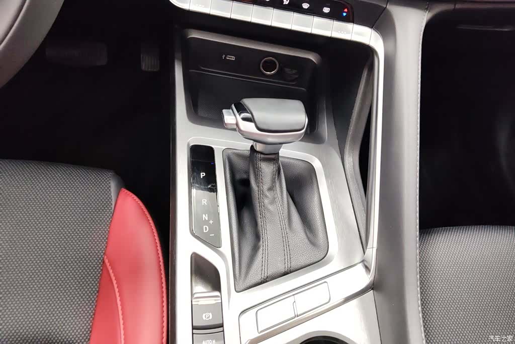 Changan CS35, 2023 16