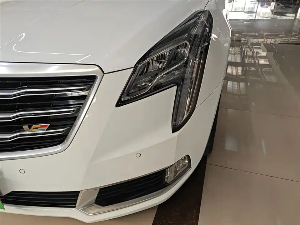Cadillac XTS